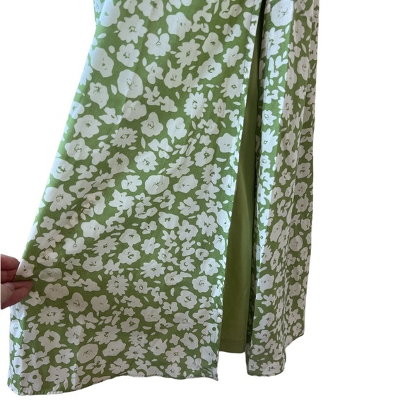 NEW Lulu’s x Lush Timeless Touch Green Floral Print A-Line Midi Dress - Picture 7 of 12
